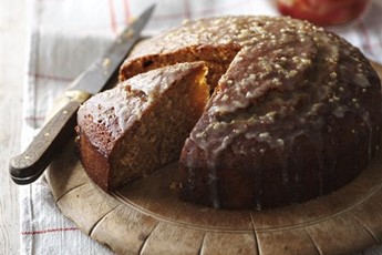 Agave cake with rhubarb compote